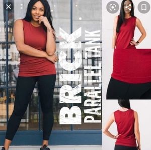 Zyia brick parallel tank